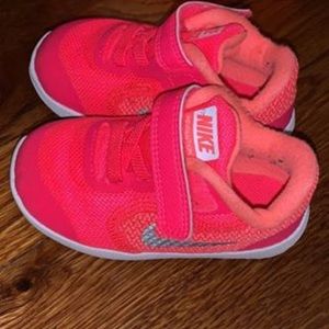 Size 5c toddler girl Nike
